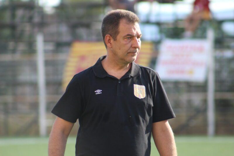 Θέμα soccerlive: Νέος προπονητής στο Περιστέρι ο Γκλεγκλες