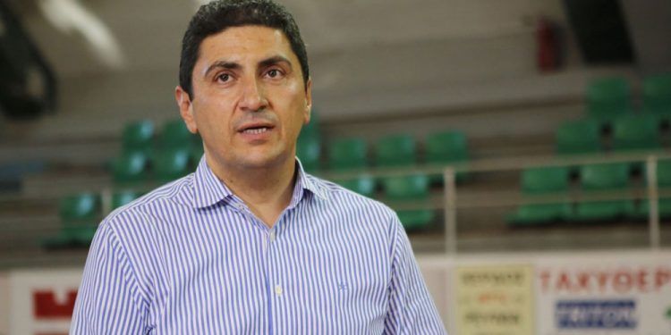 Τροπολογία για τα Πρωταθλήματα και αναδιαρθρώσεις κατέθεσε ο Αυγενάκης